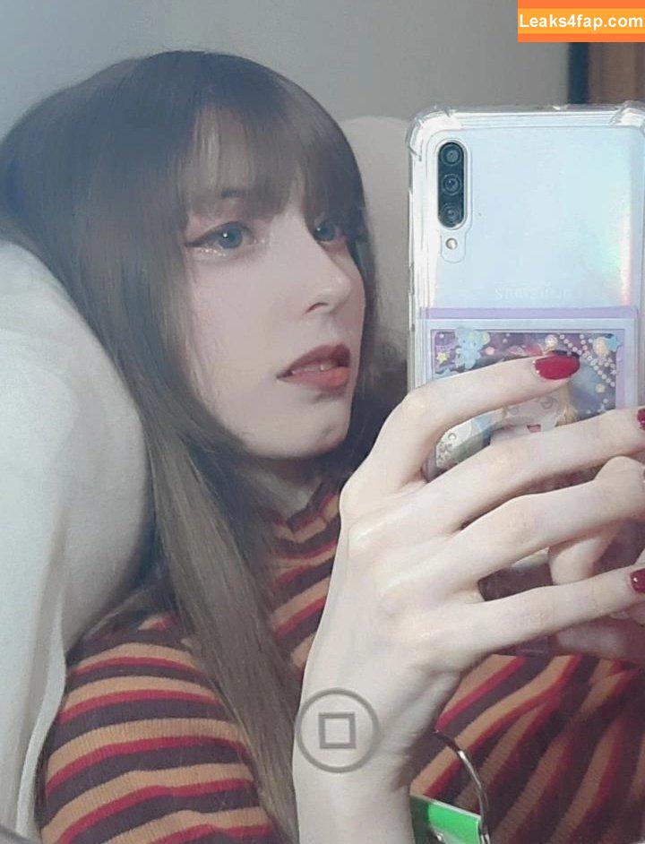 Kiki Glitter Cosplay / KikiGlitterCos / kiki_glitter_cosplay / kikifitcosplay leaked photo photo #0303