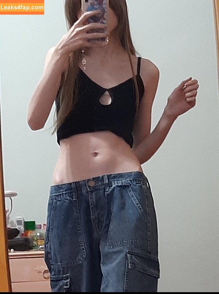 Kiki Glitter Cosplay / KikiGlitterCos / kiki_glitter_cosplay / kikifitcosplay leaked photo photo #0304