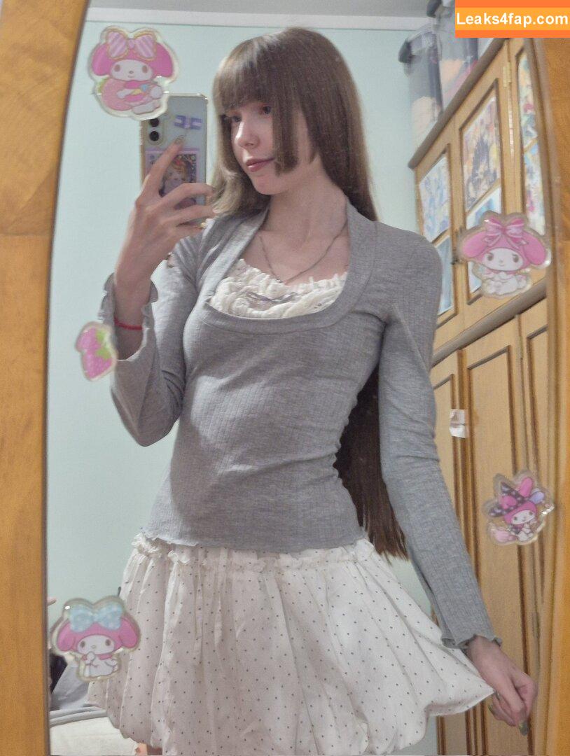 Kiki Glitter Cosplay / KikiGlitterCos / kiki_glitter_cosplay / kikifitcosplay слитое фото фото #0353