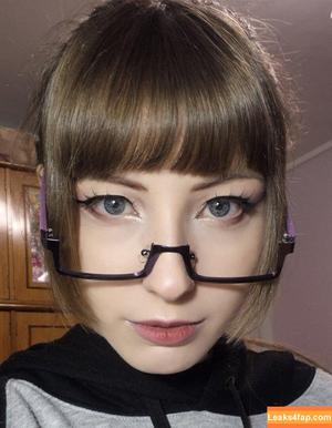 Kiki Glitter Cosplay photo #0385