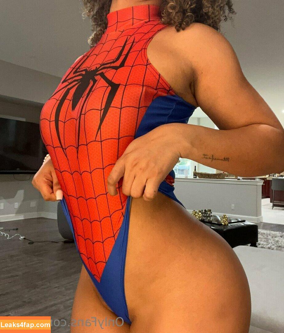 kikiiib /  leaked photo photo #0029