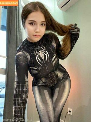 Kiko Baka photo #0020