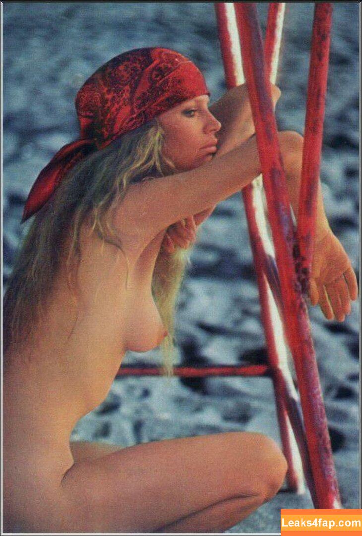 Kim Basinger / kim.basinger leaked photo photo #0043