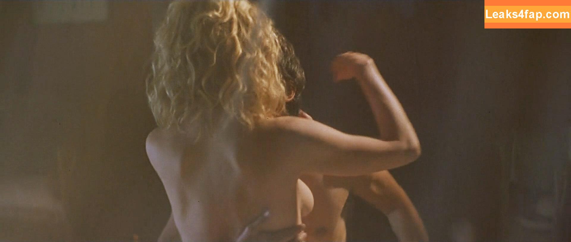 Kim Basinger / kim.basinger слитое фото фото #0047