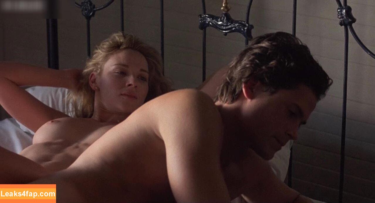 Kim Cattrall / KimCattrall leaked photo photo #0054