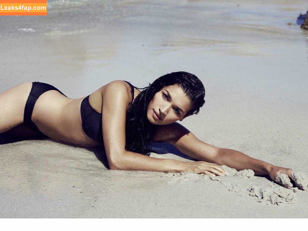 Kim Engelbrecht / kimengelbrecht слитое фото фото #0011