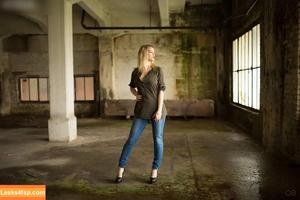 Kim Haus photo #0087
