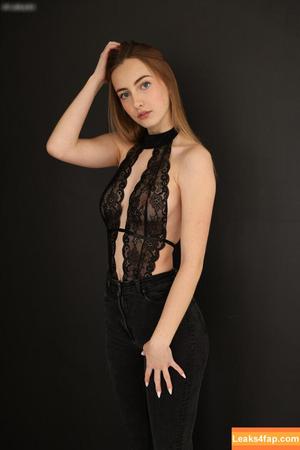 Kim Jule photo #0164