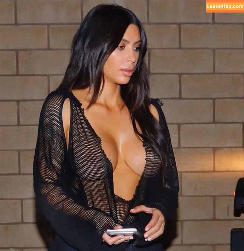 Kim Karda /  leaked photo photo #0024