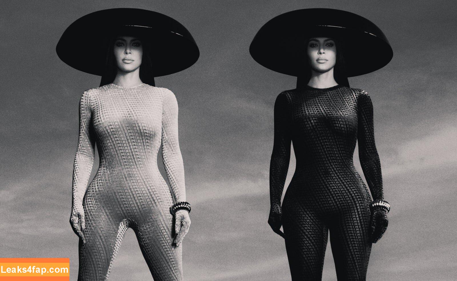 Kim Kardashian / https: / kimkadarshian / kimkardashian leaked photo photo #0123