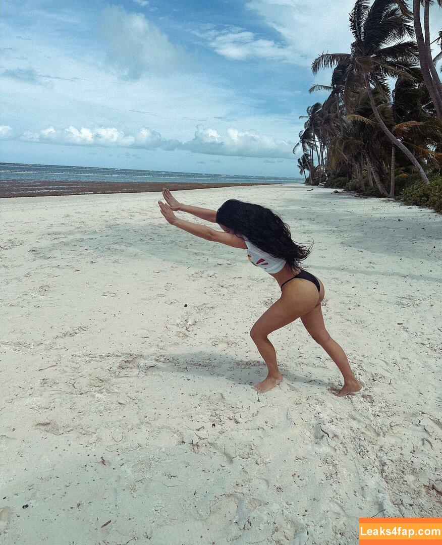 Kim Kardashian / https: / kimkadarshian / kimkardashian leaked photo photo #0815
