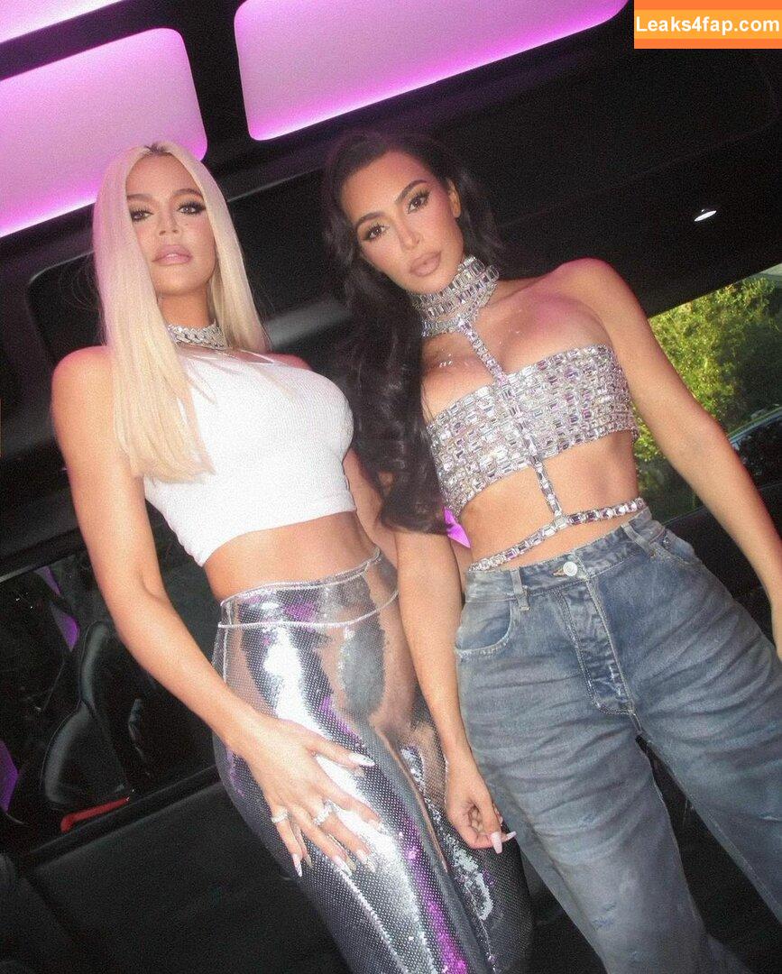 Kim Kardashian / https: / kimkadarshian / kimkardashian leaked photo photo #0896
