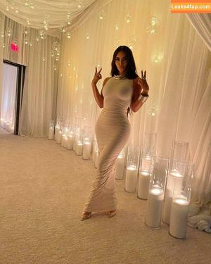 Kim Kardashian photo #0180
