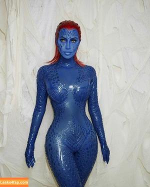 Kim Kardashian photo #0263