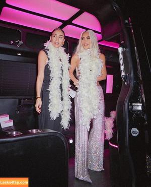 Kim Kardashian photo #0343