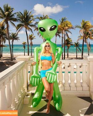 Kim Kardashian photo #0428