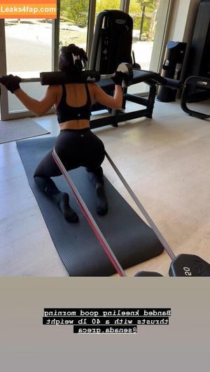 Kim Kardashian photo #0549