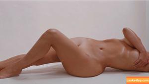 Kim Kardashian photo #0597
