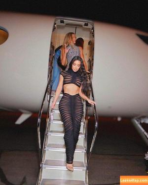 Kim Kardashian photo #0681