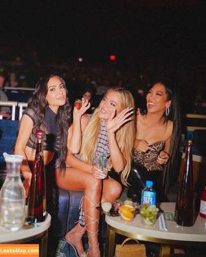 Kim Kardashian photo #0682