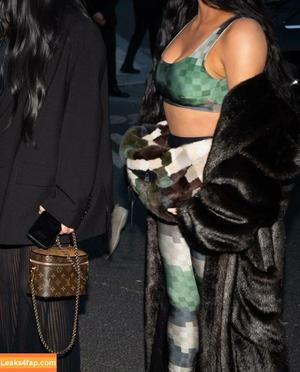 Kim Kardashian photo #0715