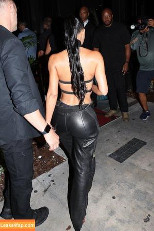 Kim Kardashian photo #0825
