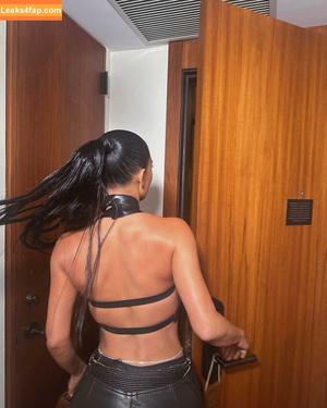 Kim Kardashian photo #0848