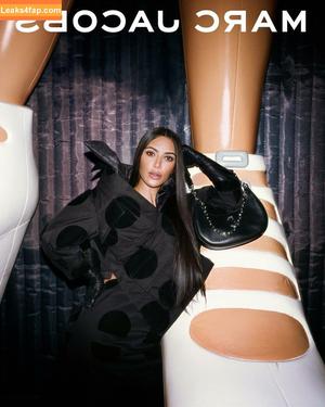 Kim Kardashian photo #0873