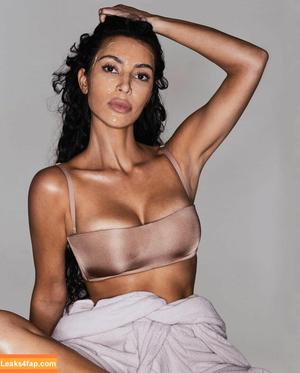 Kim Kardashian photo #0969