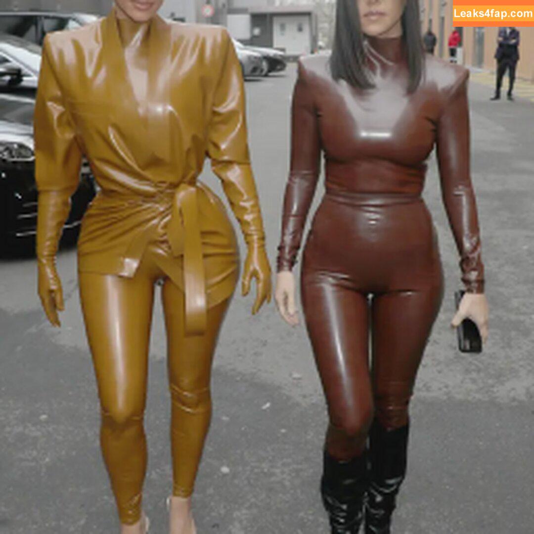 Kim Kardashian / https: / kimkadarshian / kimkardashian leaked photo photo #1054