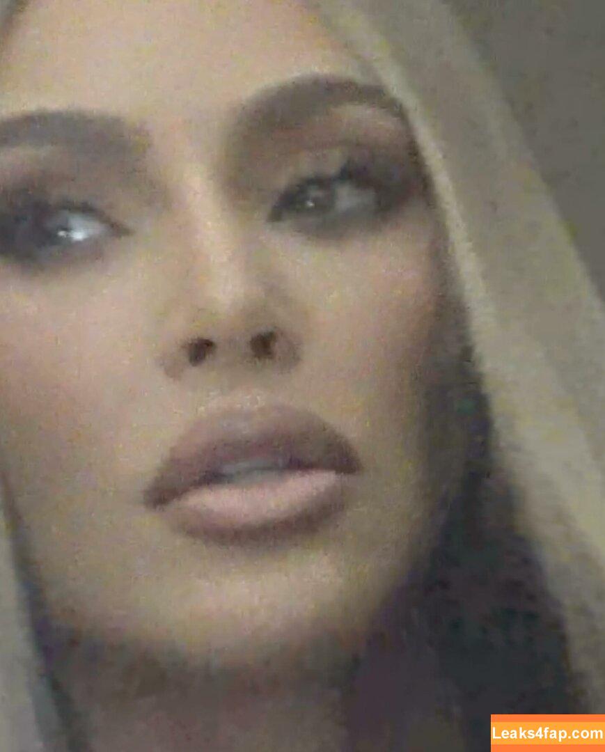 Kim Kardashian / https: / kimkadarshian / kimkardashian leaked photo photo #1255