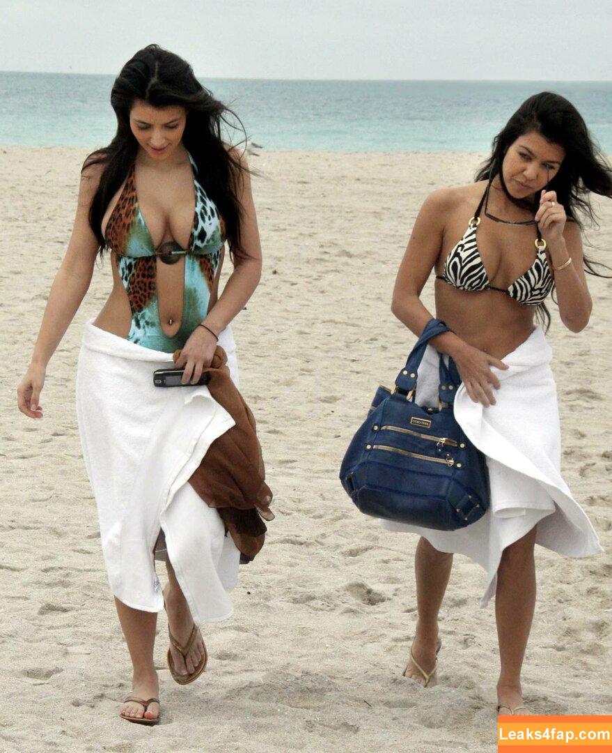 Kim Kardashian / https: / kimkadarshian / kimkardashian leaked photo photo #1443