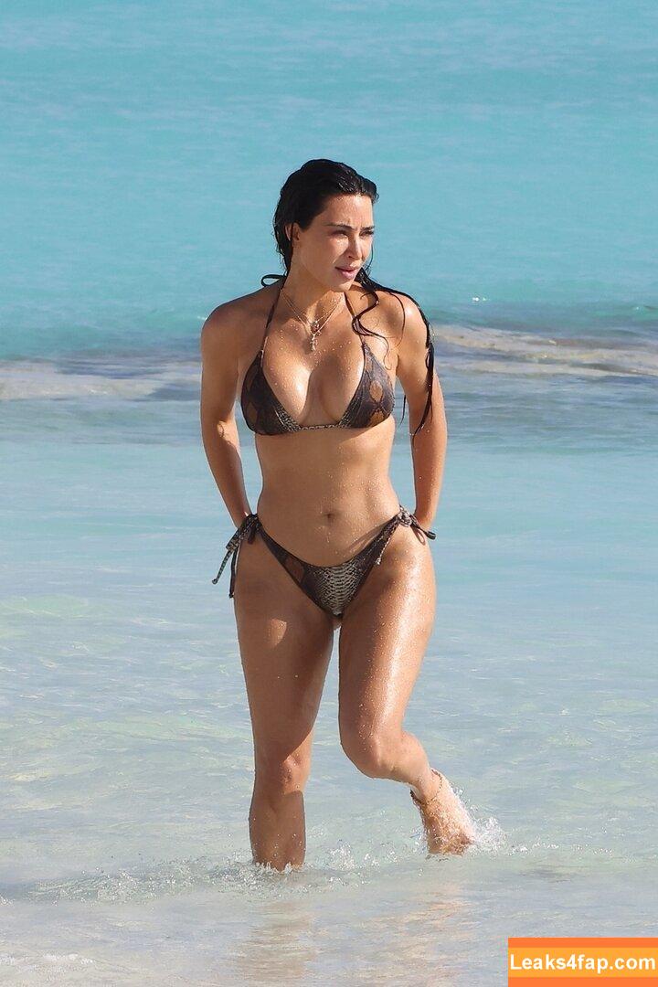 Kim Kardashian / https: / kimkadarshian / kimkardashian leaked photo photo #1603