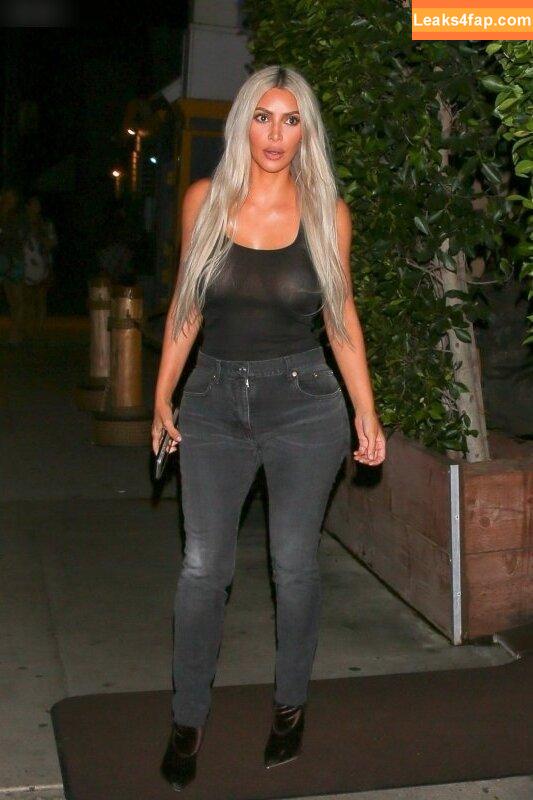 Kim Kardashian / https: / kimkadarshian / kimkardashian leaked photo photo #1762