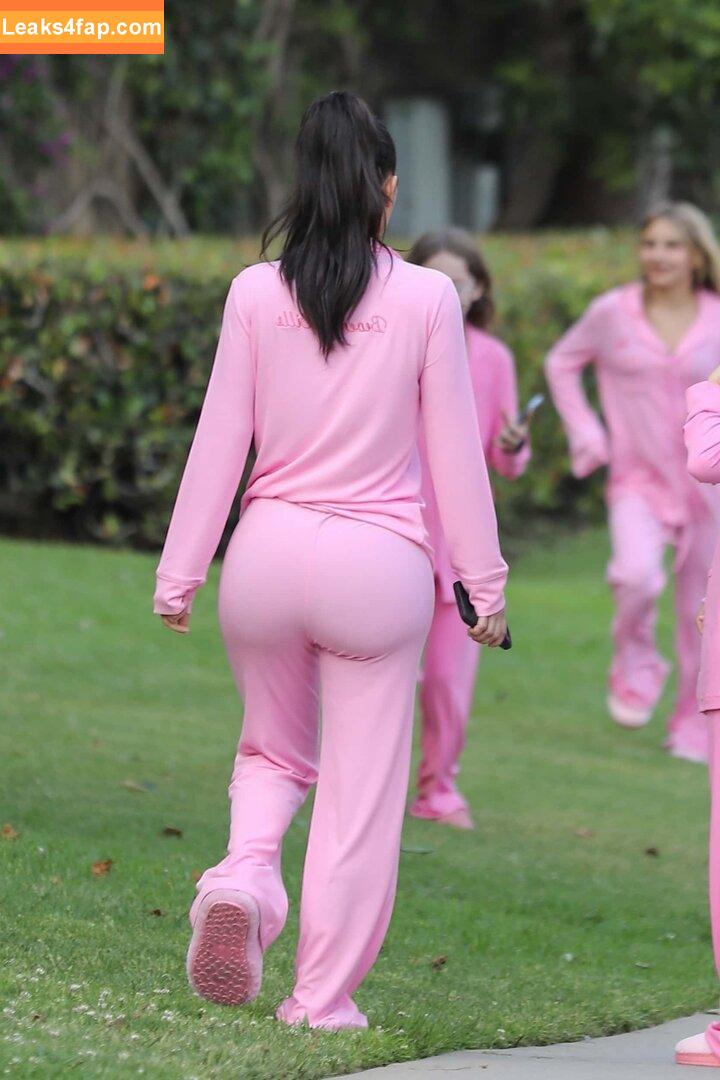 Kim Kardashian / https: / kimkadarshian / kimkardashian leaked photo photo #1822