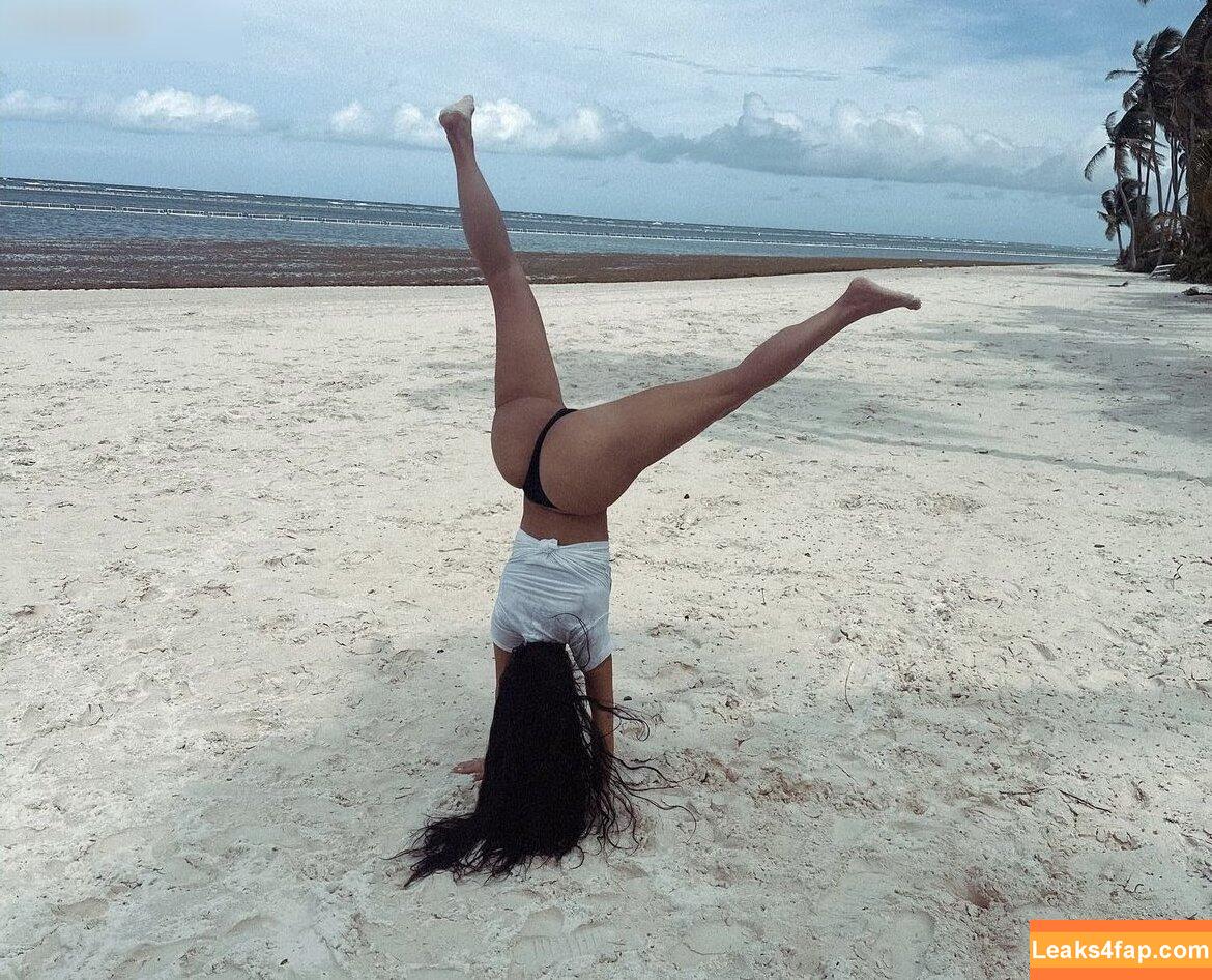 Kim Kardashian / https: / kimkadarshian / kimkardashian leaked photo photo #1867