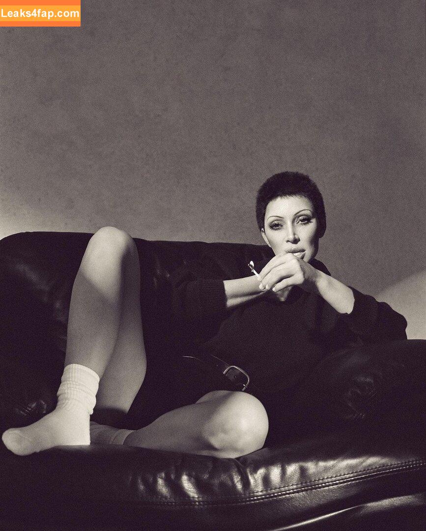 Kim Kardashian / https: / kimkadarshian / kimkardashian leaked photo photo #1924