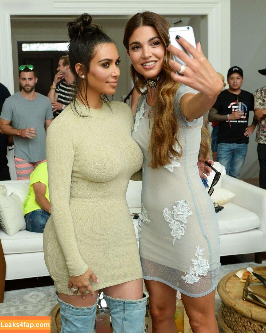 Kim Kardashian / https: / kimkadarshian / kimkardashian leaked photo photo #1950