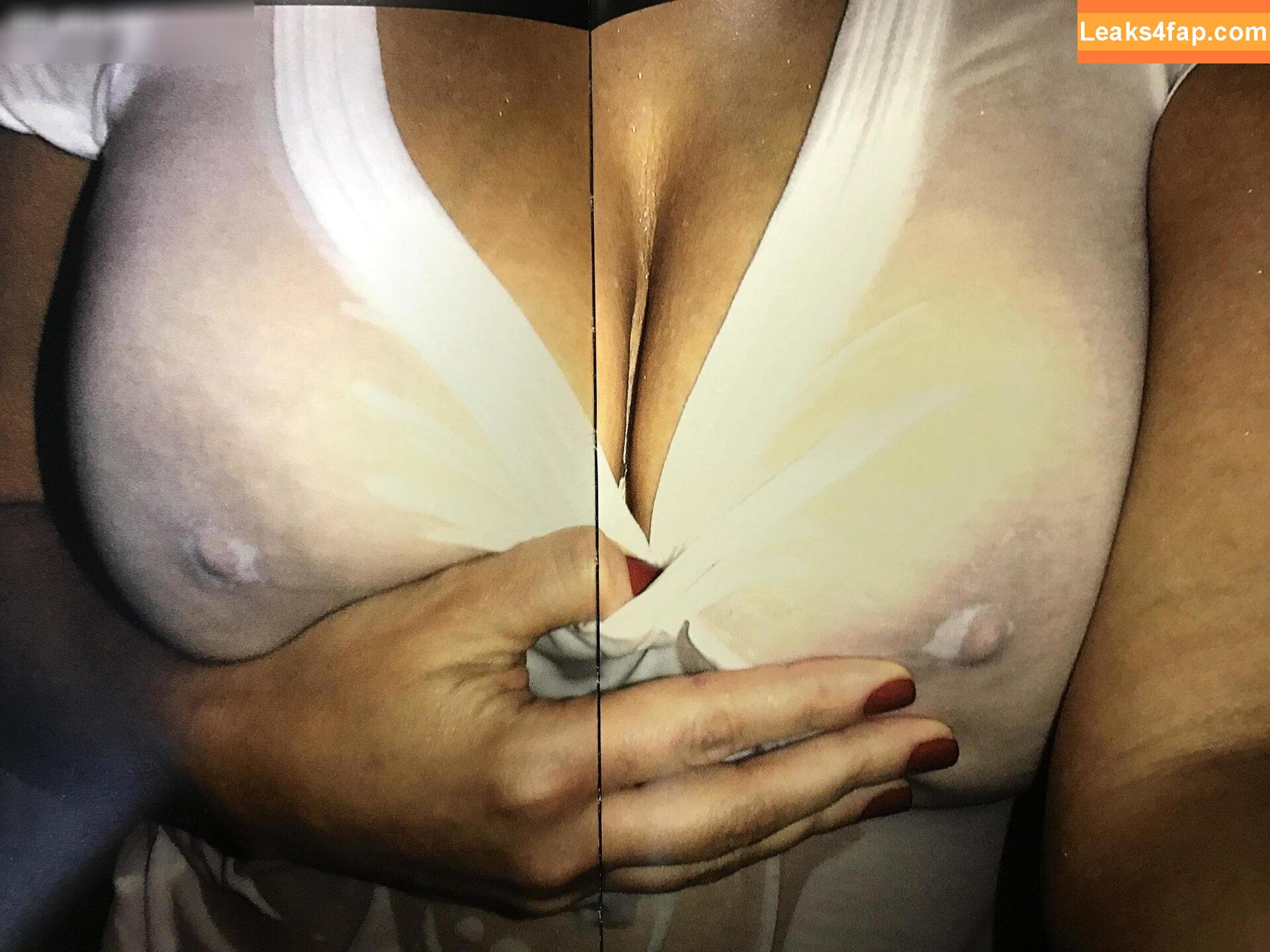 Kim Kardashian / https: / kimkadarshian / kimkardashian leaked photo photo #1979