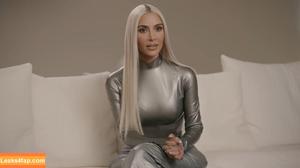 Kim Kardashian photo #1068