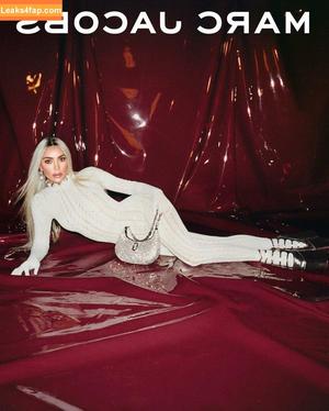 Kim Kardashian photo #1211