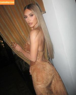 Kim Kardashian photo #1249