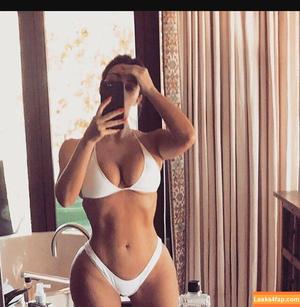 Kim Kardashian photo #1348