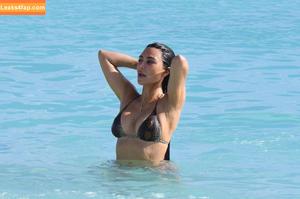 Kim Kardashian photo #1594