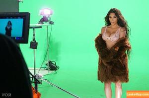 Kim Kardashian photo #1720