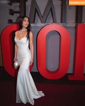 Kim Kardashian photo #1798