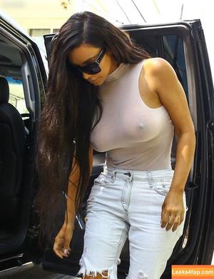 Kim Kardashian photo #1808