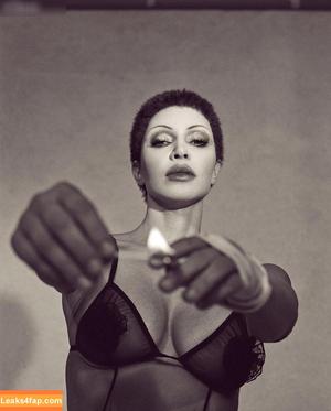 Kim Kardashian photo #1933