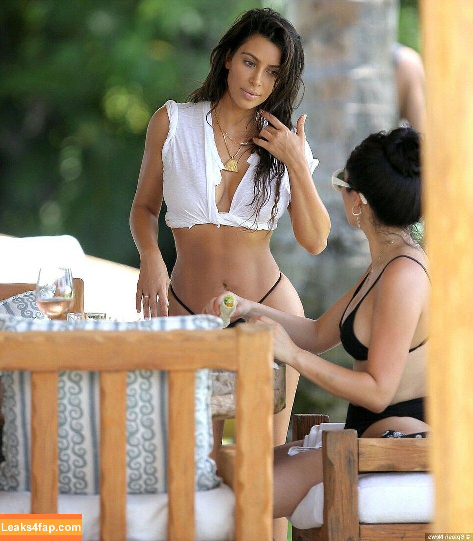 Kim Kardashian / https: / kimkadarshian / kimkardashian leaked photo photo #2925