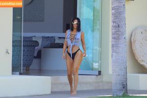 Kim Kardashian photo #2076